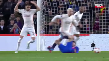 Iñaki deja meterte un gol