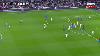 Iñaki deja meterte un gol