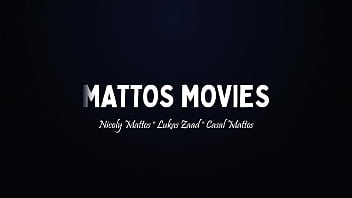 Passeio sem fodi a buceta greluda da anny no carro