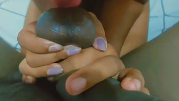 Stepsister gives a great blowjob in pov