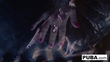 Hot blonde babe has some fun