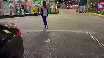 Frentista caiu na net fodendo com gerente no posto