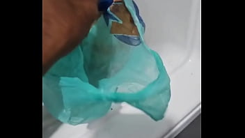 O que você tem no teu congelador eu tenho 500ml de porra congelada