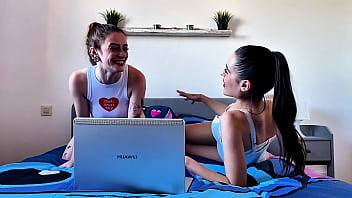 Briseida myers & malafalda taste their sweet pussies