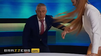 Co anchors brazzers enter xvpromo