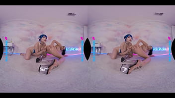 Pornstars Jewelz Blu And Gianna Grey Are About To Make You Red Hot These Babes Have Ass For Days And Their About To Make You Explode Within Seconds Of This Threesome thumbnail
