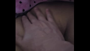 Acariciando su rico culo