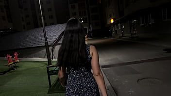 Fuck tinder big ass stranger give me her tight pussy in random entrance but i accidentally cum inside