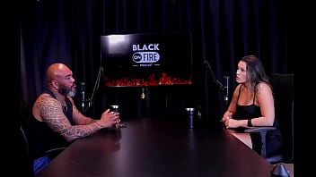 A família virou a cara gravou com carlos urach grava com assinantes e o que ela tem vontade de gravar agatha mama watch sheer red