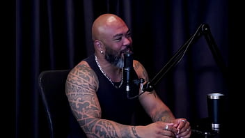 A família virou a cara gravou com carlos urach grava com assinantes e o que ela tem vontade de gravar agatha mama watch sheer red