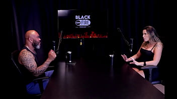 A família virou a cara gravou com carlos urach grava com assinantes e o que ela tem vontade de gravar agatha mama watch sheer red