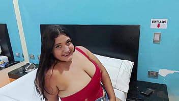 Vecina infiel follando con su vecino