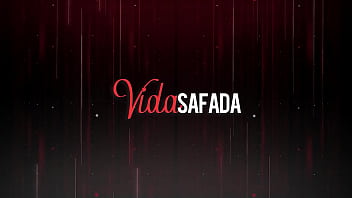 Encontro com seguidor negão mascarado não aguentou a sentada da ju