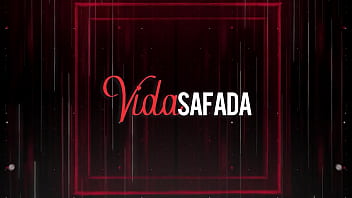 Encontro com seguidor negão mascarado não aguentou a sentada da ju