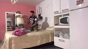 Querendo fazer besteiras de madrugada