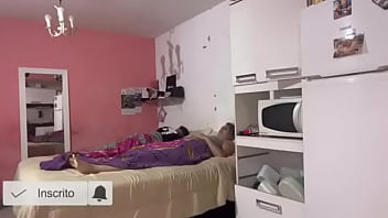 Querendo fazer besteiras de madrugada