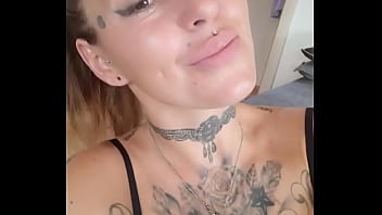 Une bonne journée à vous mes amours demain soir je serai en live à 21h30