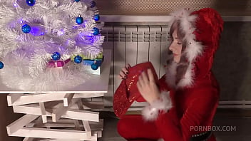 Man hard rough fucks horny elf after hot blowjob on christmas and cumshot ots820