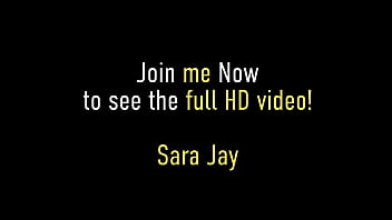 Phat ass milf sara jay strap on fucked by thick lesbian roxie ray