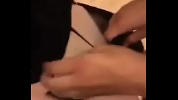 Girl gets her ass flossed 4 free