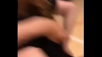 Girl gets her ass flossed 4 free