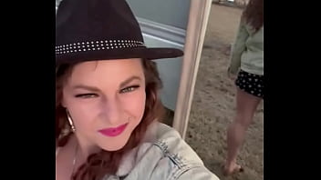 Appalachian girl with a big heart and a big butt to match proud of where i'm from and what i've got ️