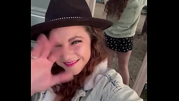 Appalachian girl with a big heart and a big butt to match proud of where i'm from and what i've got ️