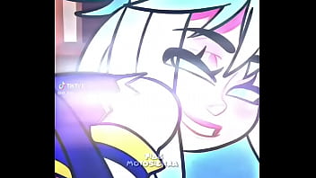 Un edit que tiene porno dentro