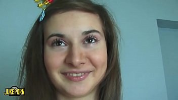 Joven adicta al sexo Joven adicta al sexo