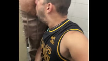 Que ruivo gostoso não prometeu nada entregou tudo descarregou na boca