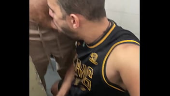 Que ruivo gostoso não prometeu nada entregou tudo descarregou na boca