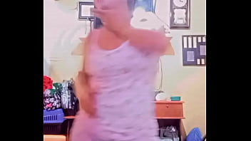 Favelada bem gostosinha com fantasia