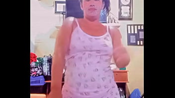 Favelada bem gostosinha com fantasia