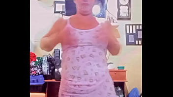 Favelada bem gostosinha com fantasia