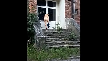 Nude on the stairs