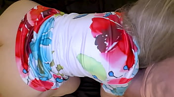 Mature lady loves a hard cock in her ass and sucks it before anal