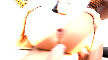 Petite italian slut megan fiore gets her first dp sz2901