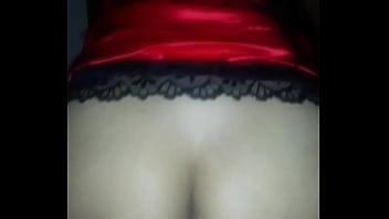 Me encanta sentirlo en mi culo