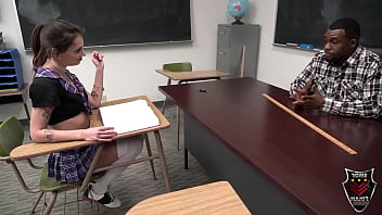 Fucking mr major & graduating kasie castle got dicked in the classroom