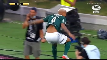 Andreas Comendo O Cuzinho Do Flamengo thumbnail