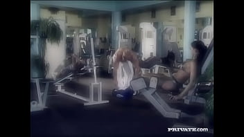 Jennifer stone and julie silver get licked and screwed in ffm threeway