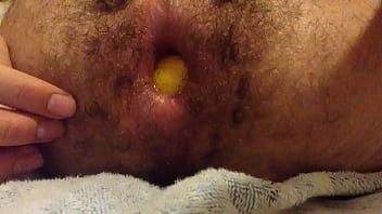 Novinho Enfiando Laranja No Cu thumbnail