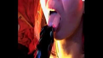 Hot webcam girl squirts like crazy