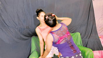 Uttaran20 wife and husband fucking a slut babe ffm