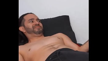 Ten cuidado en este halloween porque las diablitas como jade mercury estan buscando a desprevenidos como william vega para