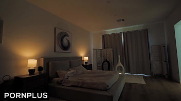 Angel gostosa lends her fuck hole to her roommate