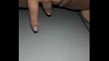 Minha gatinha batendo uma pra mim