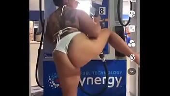 I’ll pump your fuel ️what grade do you use i use premium 93