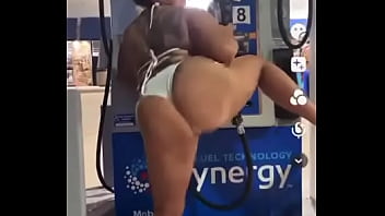 I’ll pump your fuel ️what grade do you use i use premium 93