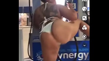 I’ll pump your fuel ️what grade do you use i use premium 93